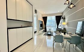 The Robertson Residence Bukit Bintang 20F